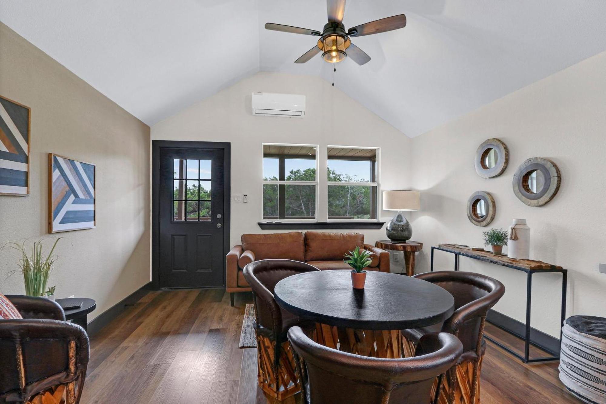 Villa Alpine At The Bend Wimberley Exterior foto